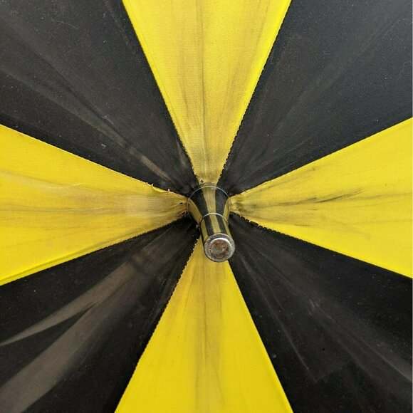 Vintage Black & Yellow Panel Umbrella With Rubber Handle - Picture 3 of 8